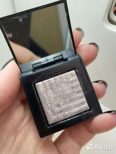 Nars тени