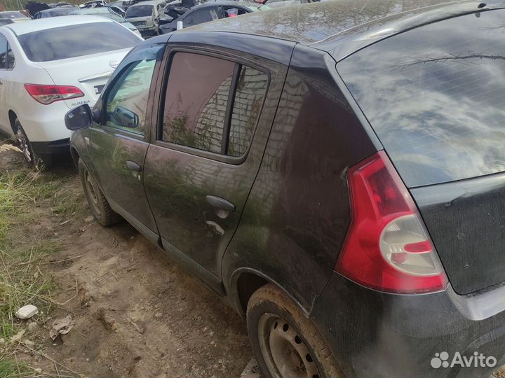 Запчасти Renault Sandero 1 авторазбор