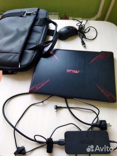 Ноутбук asus FX570U