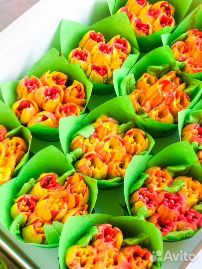 Торты, десерты, капкейки, пирожные на День матери