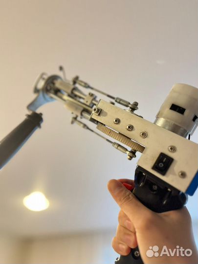 Пистолет для тафтинга