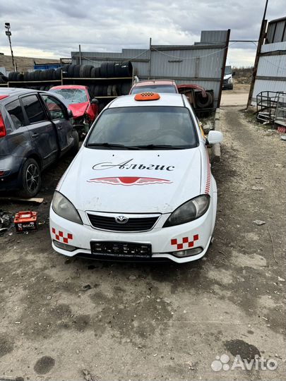 В разборке Daewoo Gentra