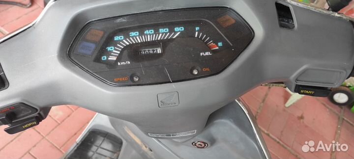 Мопед Honda lead 90