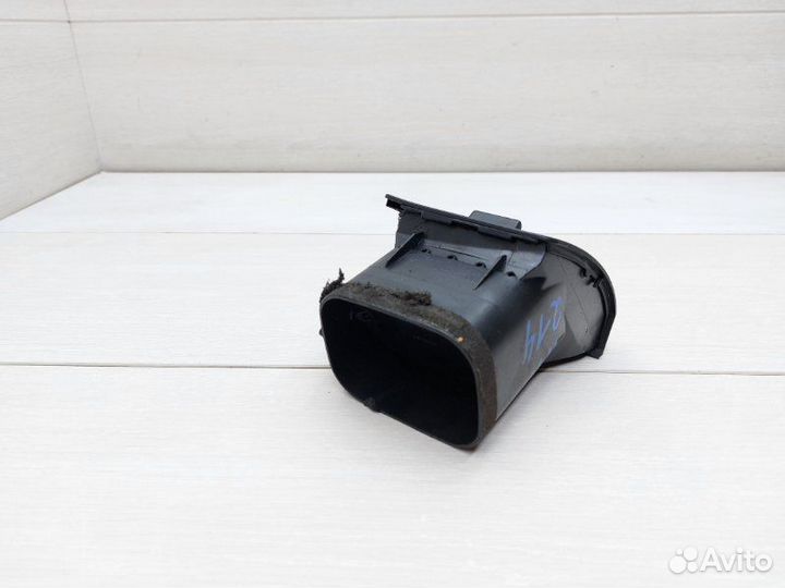 Дефлектор воздушный передний левый Bmw X5 Е53 M57N