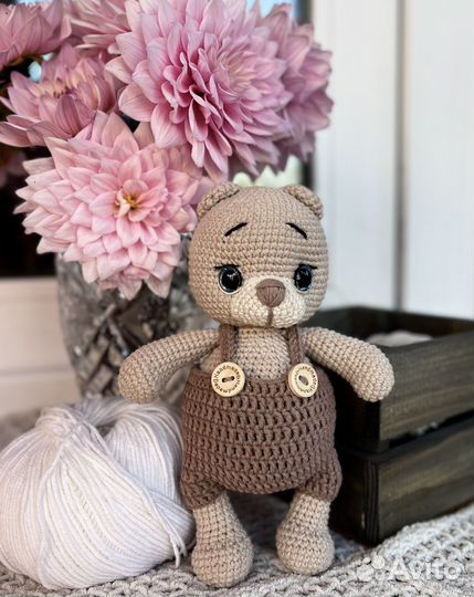 Плюшевый мишка вязаный