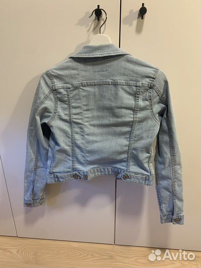 Джинсовая куртка