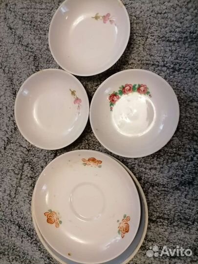 Тарелки блюдца