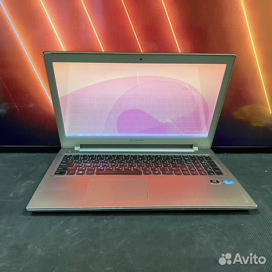 Игровой ноутбук 15.6 i7 geforce