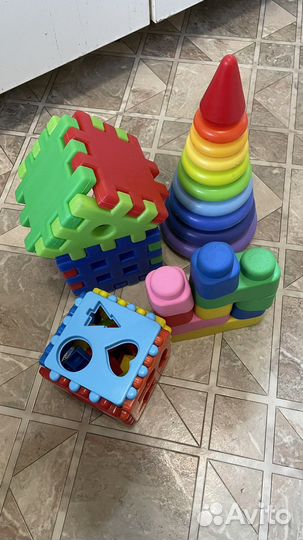 Игрушки погремушки