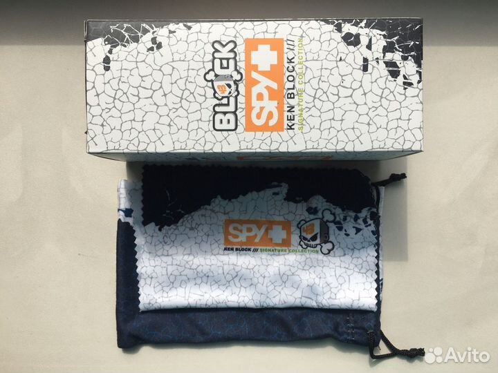 Коробка и мешок под очки Spy+