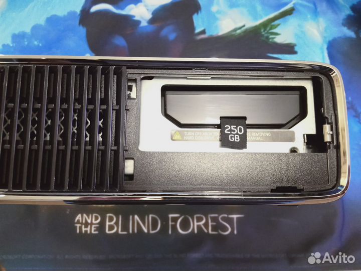 Xbox 360 Slim 250gb прошитая + Kinect и коробка