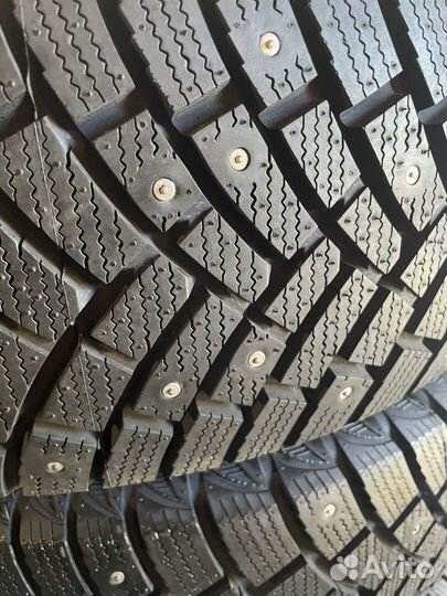 Leao Winter Defender Grip 215/65 R16 98T