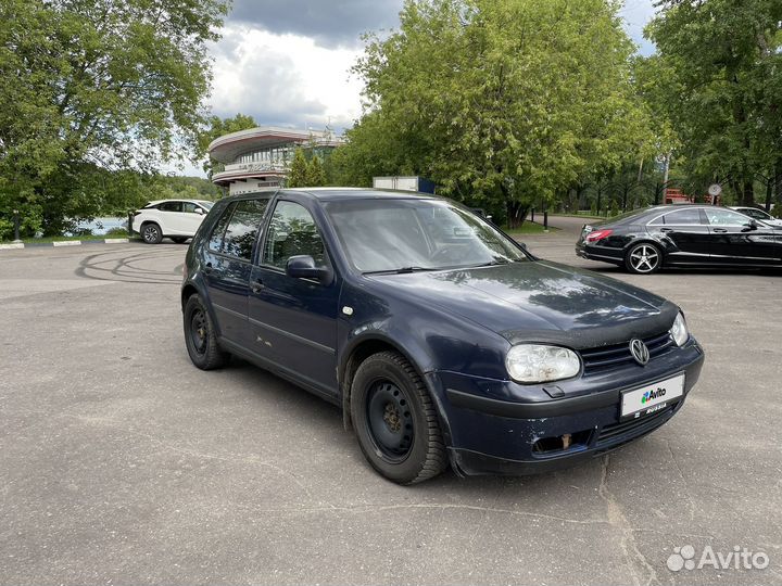 Volkswagen Golf 1.4 МТ, 1999, 200 000 км