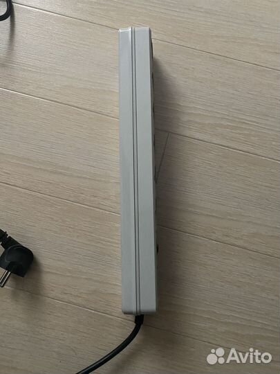 Сетевой фильтр (пилот) ZIS, 6 розеток, 5м