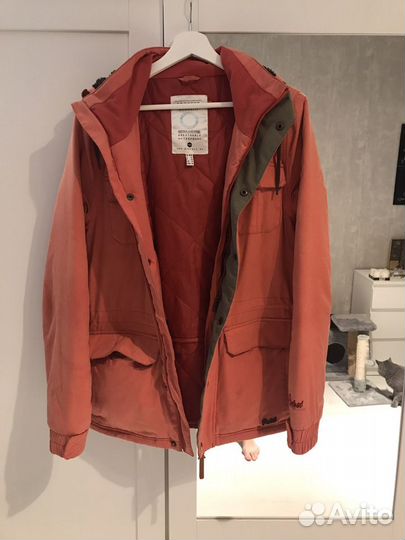 Куртка сноубордическая