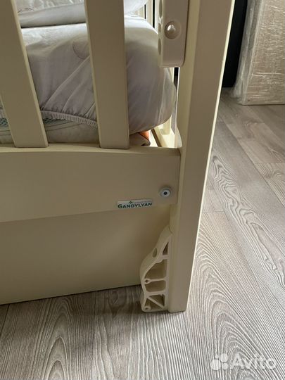 Детская кровать гандылян с маятником + матрац