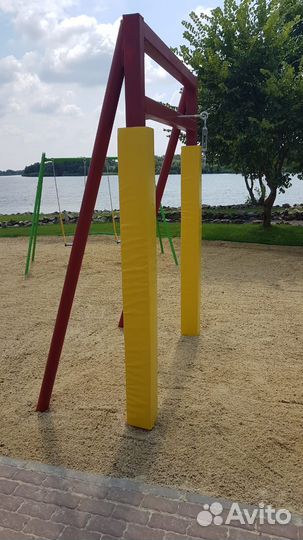 Протекторы стеновые на люверсах