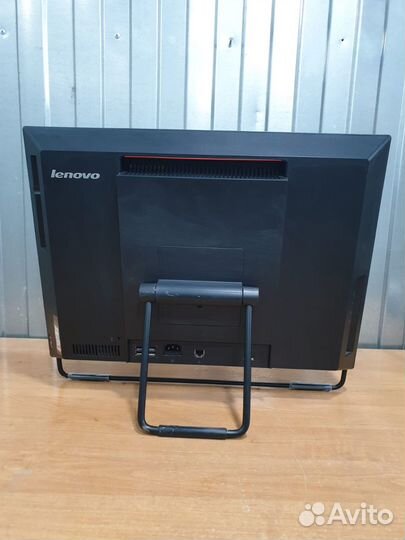 Моноблок Lenovo ThinkCentre M72z