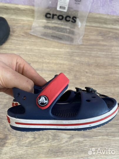 Сандалии crocs c6 новые