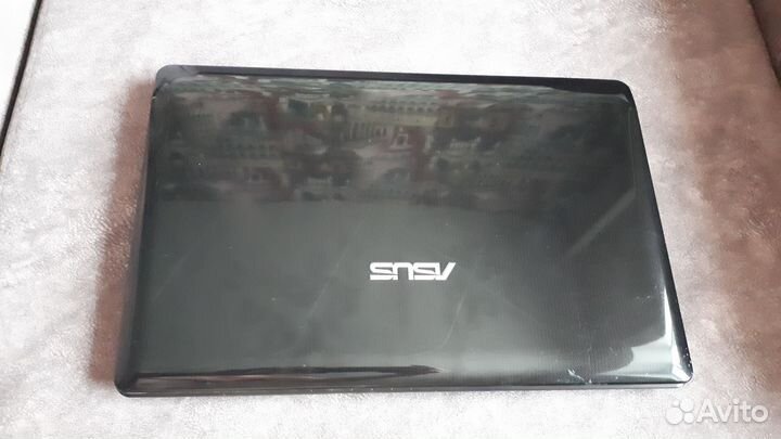 Ноутбук asus