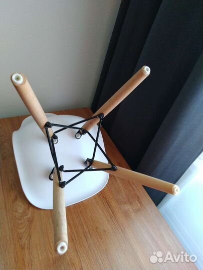 Детский стул Eames