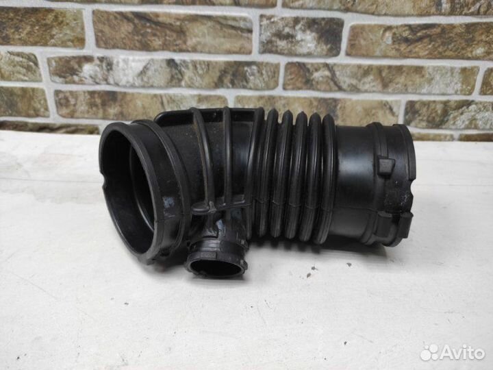 Патрубок воздушного фильтра Bmw 5-Series G30 2017