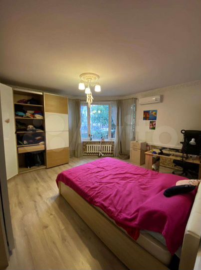 4-к. квартира, 101 м², 1/4 эт.