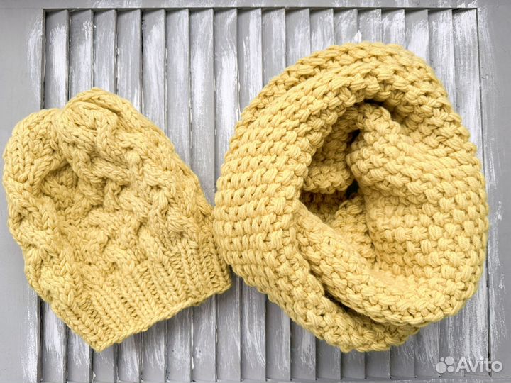 Комплект шапка и шарф женские