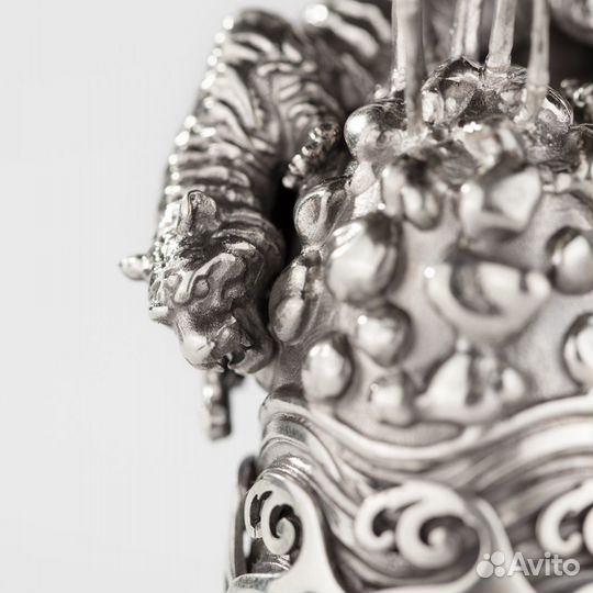 Тигр Колокольчик-символ года 2022