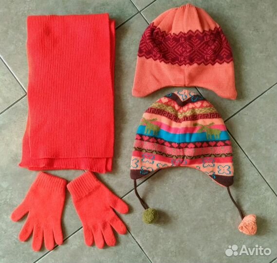 Комплект шапки, шарф, перчатки Германия