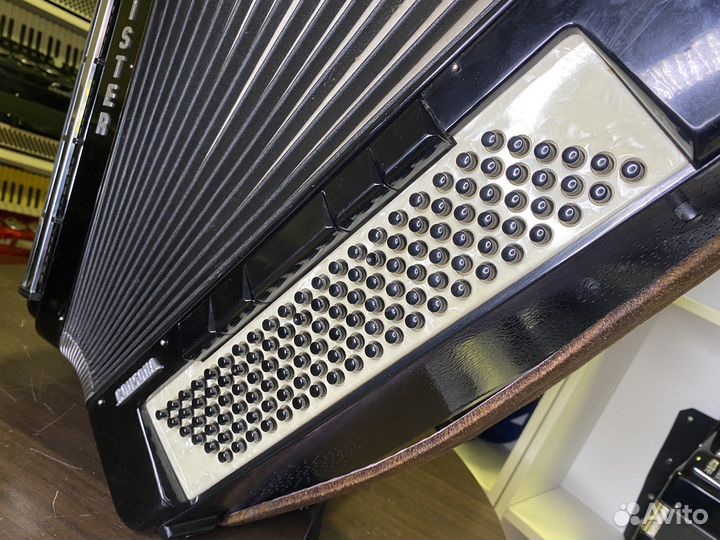 Аккоодеон Weltmeister Consona