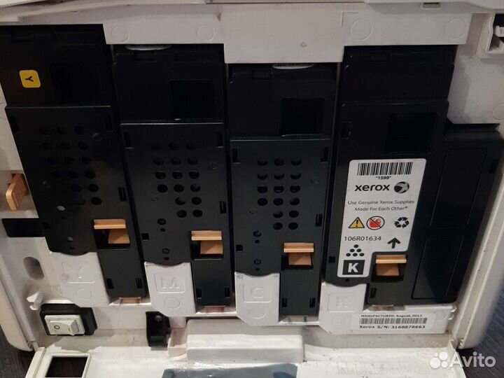 Цветной Лазерный принтер xerox phaser 6000