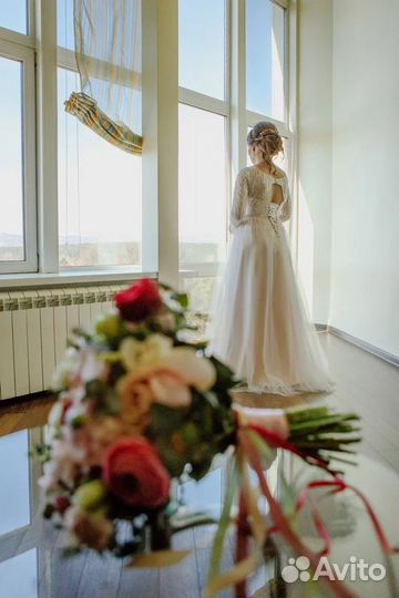 Свадебное платье