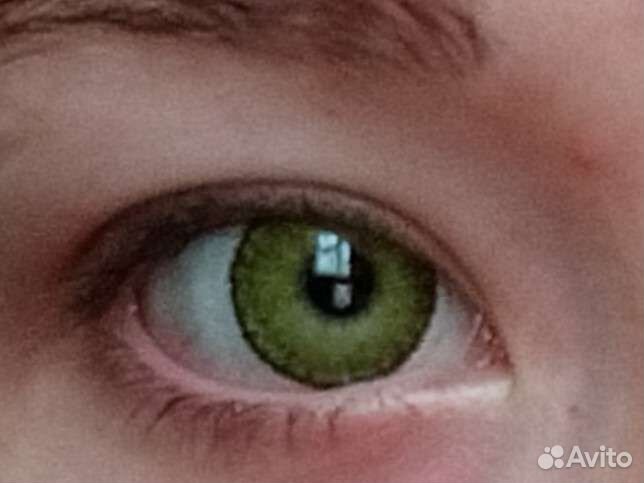 Линзы зелёные