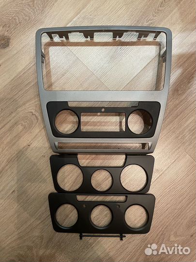 Штатная магнитола skoda Octavia a5 Delphi GRO-633