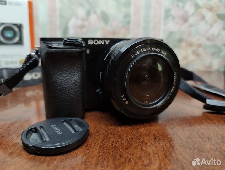 Sony A6000 Kit 16-50 + 3 аккумулятора + sdxc 64Gb