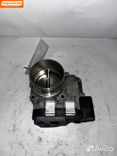 Дроссельная заслонка Volkswagen Golf 5 03C133062D