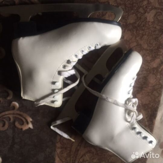 Коньки 24,5см стелька