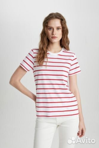 Футболка Modis 42