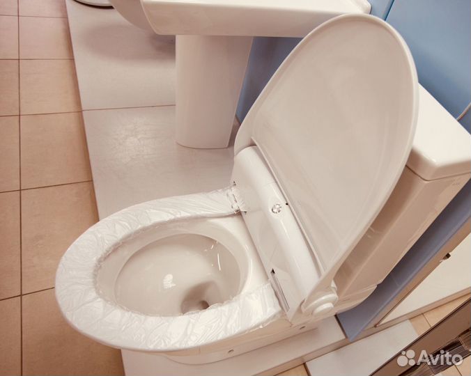 Робот унитазный vip-wc t3432Y