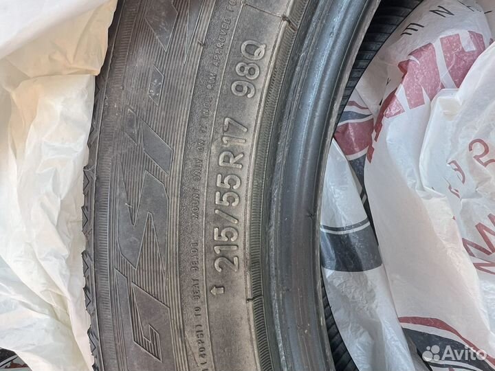 Toyo Observe GSi-5 215/55 R17 98