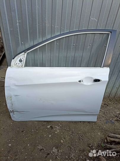 Дверь на hyundai solaris