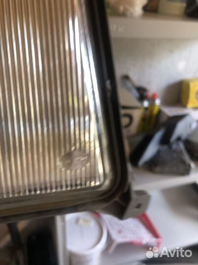 Стекло фары hella