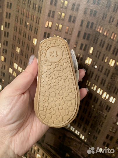 Платье 80 р-р и туфли-пинетки с бантом