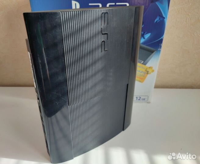 Sony Playstation 3 Super Slim 12gb + Fifa