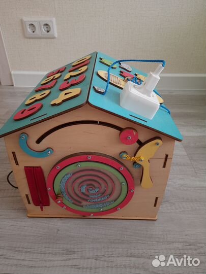 Бизиборд домик со светом большой