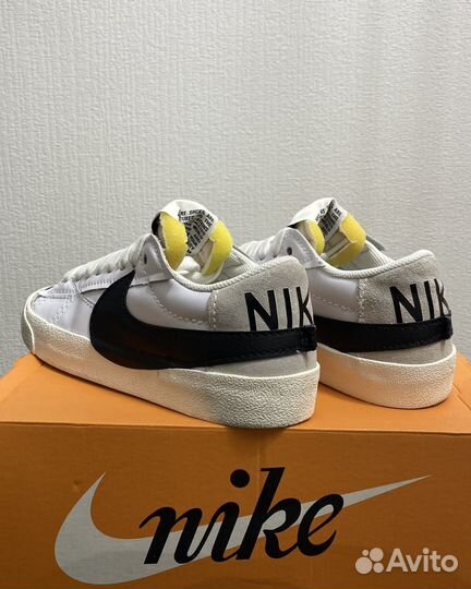 Nike Blazer low 77 jumbo