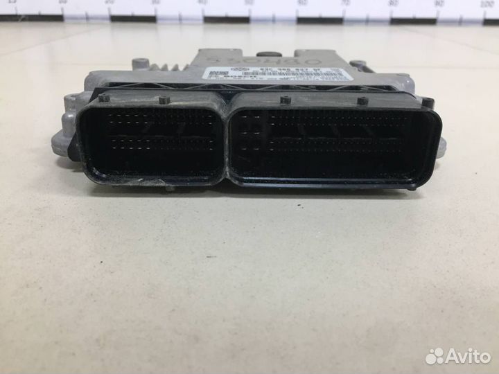 Блок управления двигателем Volkswagen Tiguan 5N2 2
