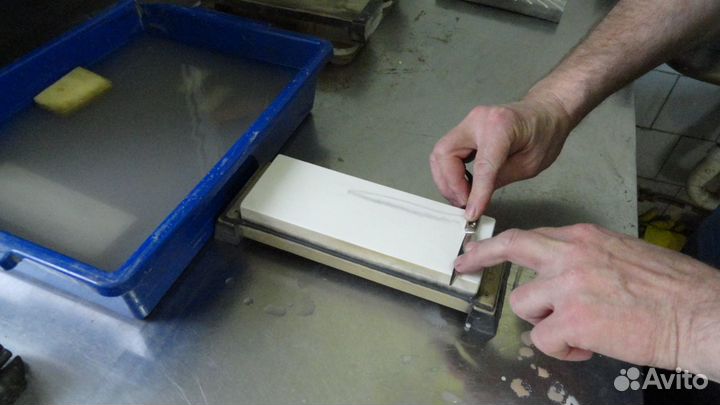 Заточка парикмахерских ножниц в Санкт-Петербурге