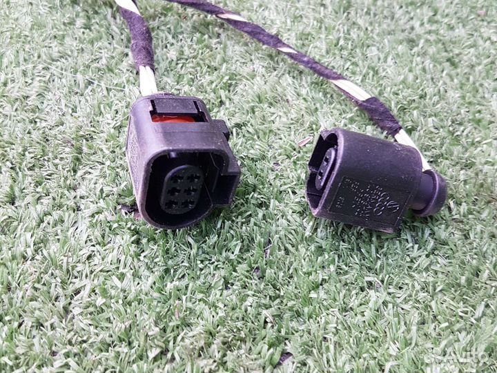 Жгут проводки двери задний правой Volkswagen